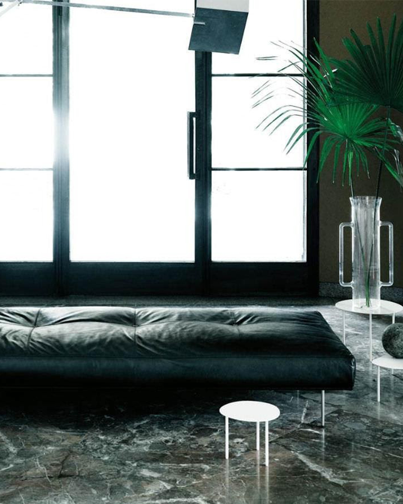 Banquette Rod