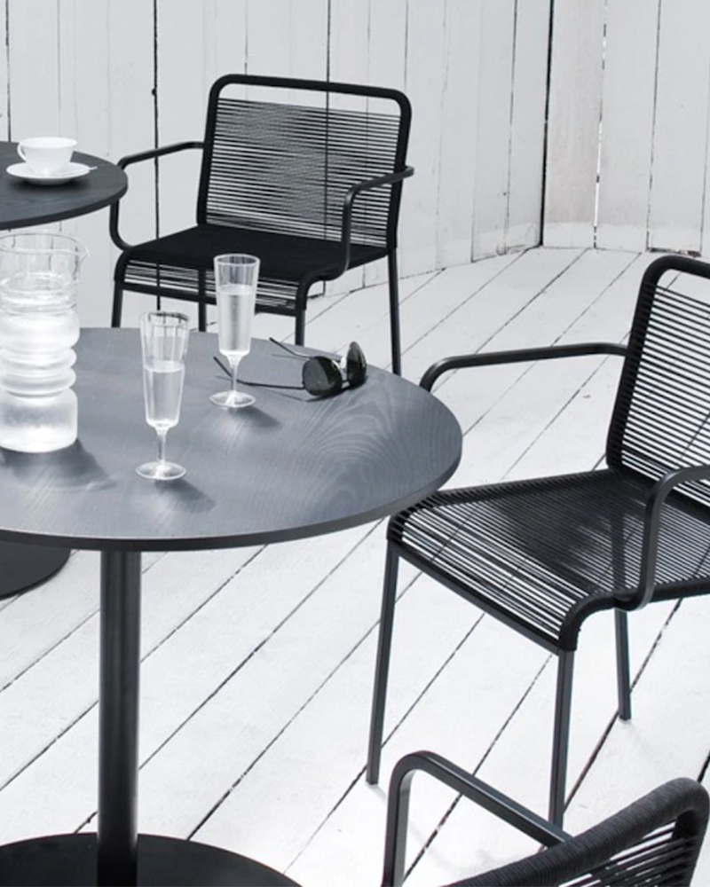 Chaise Aria