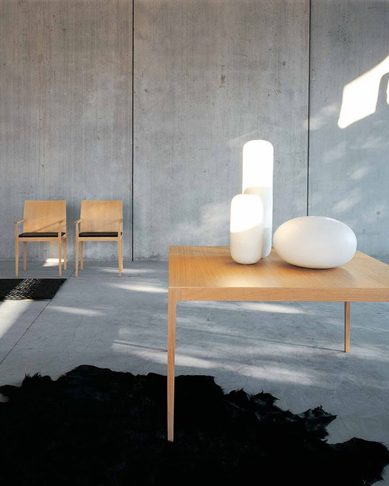 Table Anna