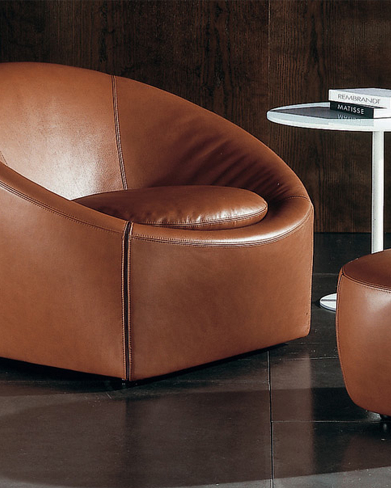 Fauteuil et Pouf Capri